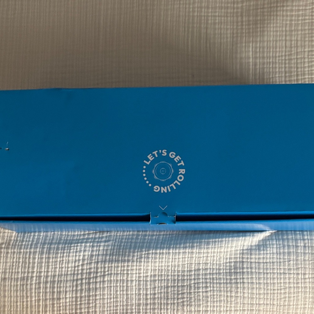 Blue Electronic Device/ rolling percussive massager